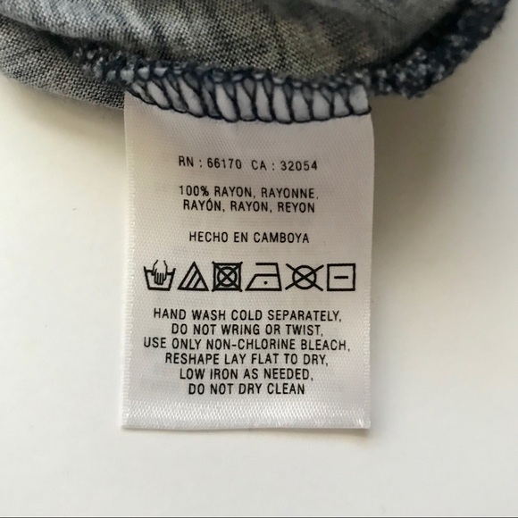 Authentic Disney Top, NWOT - Picture 5 of 5